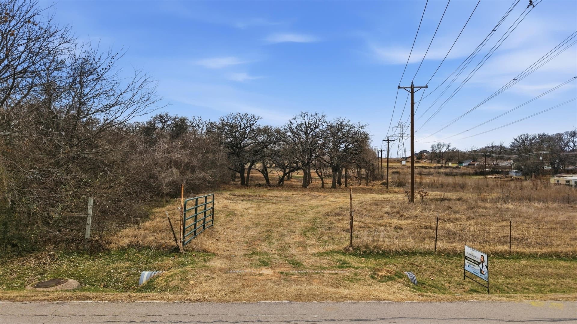 1.97 acres in Tarrant County - photo 12