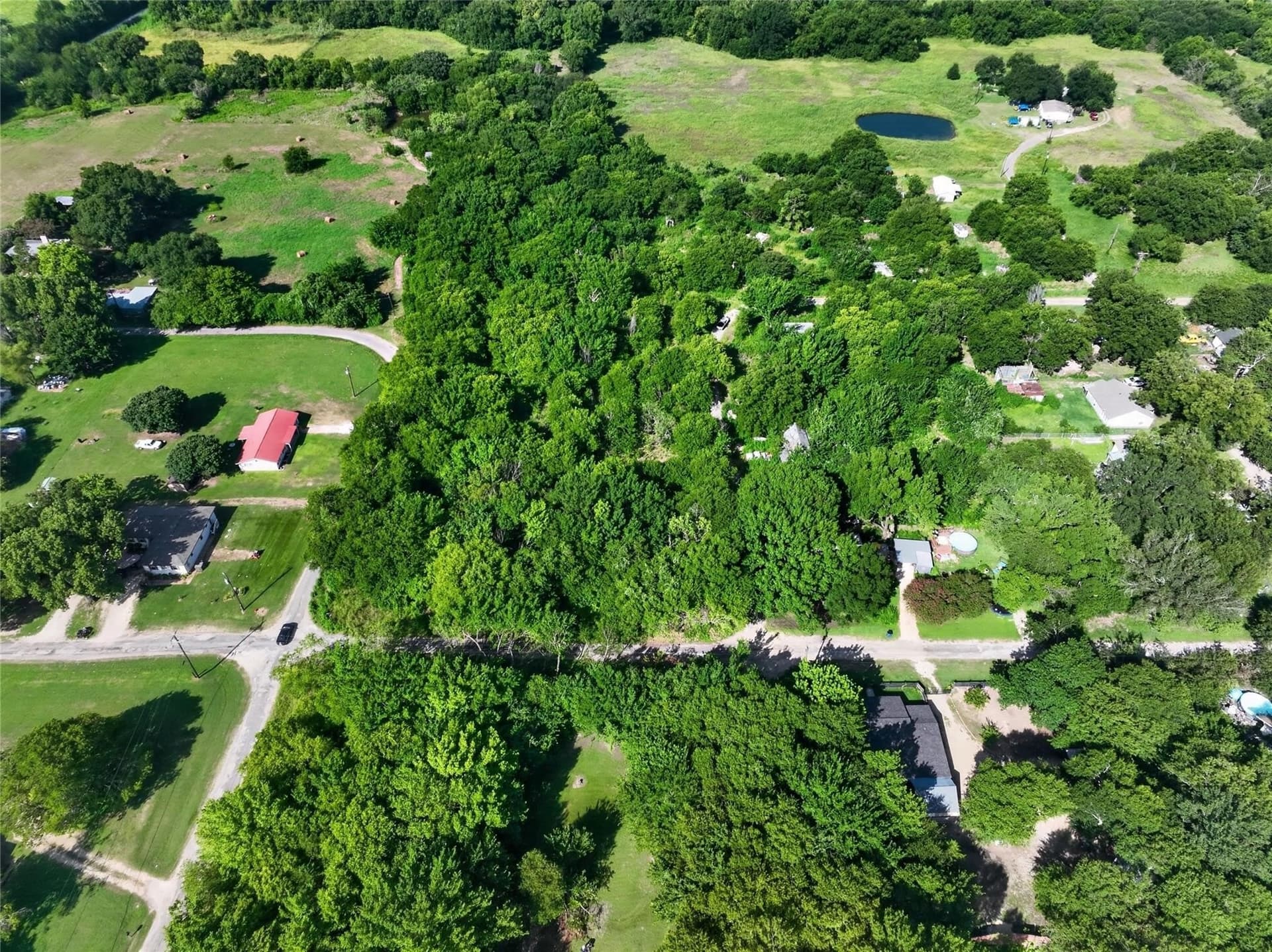 1.66 acres in Navarro County - photo 2