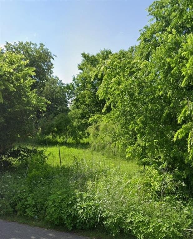 1.5 acres in Johnson County gallery image 2