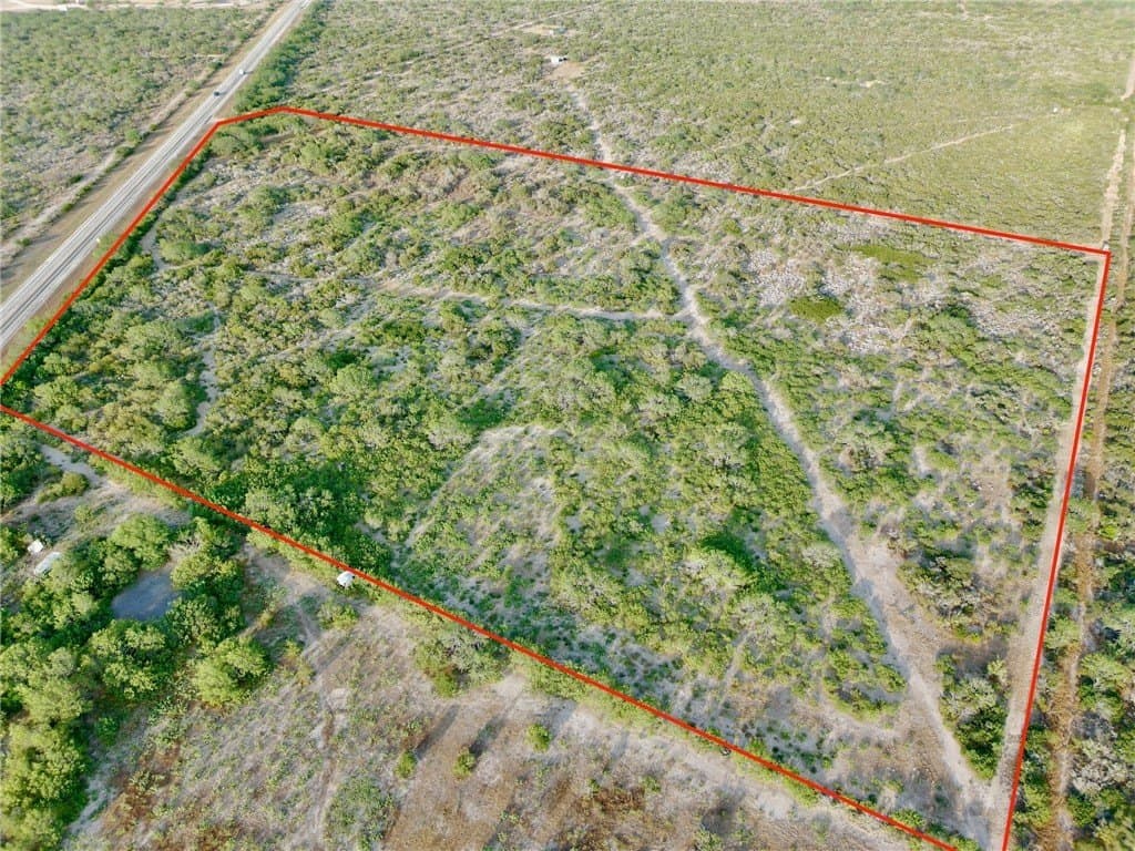 20.9 acres in Duval County - photo 8
