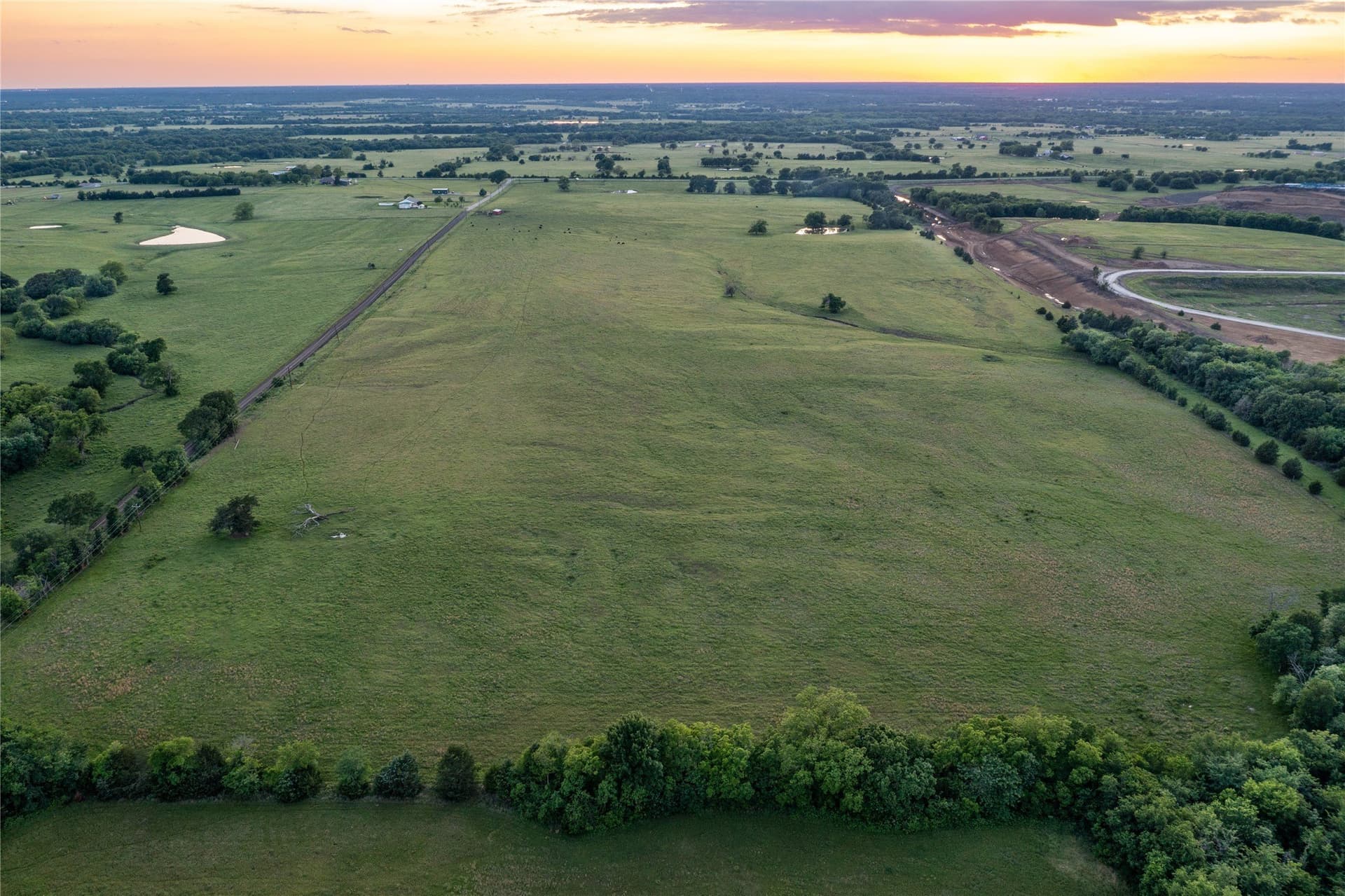 101.43 acres in Hunt County - photo 9