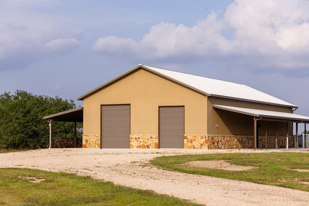 9.77 acres in Kerr County - photo 42