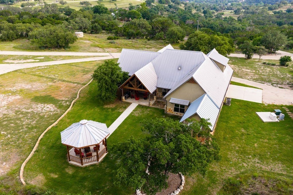 9.77 acres in Kerr County - photo 48