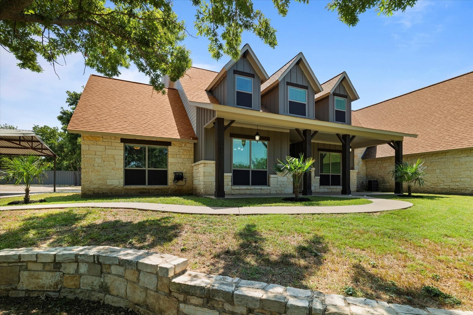10.25 acres in Johnson County
