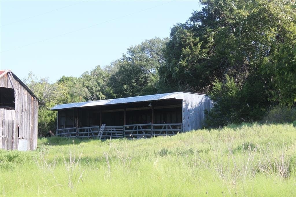 84 acres in Bosque County gallery image 4