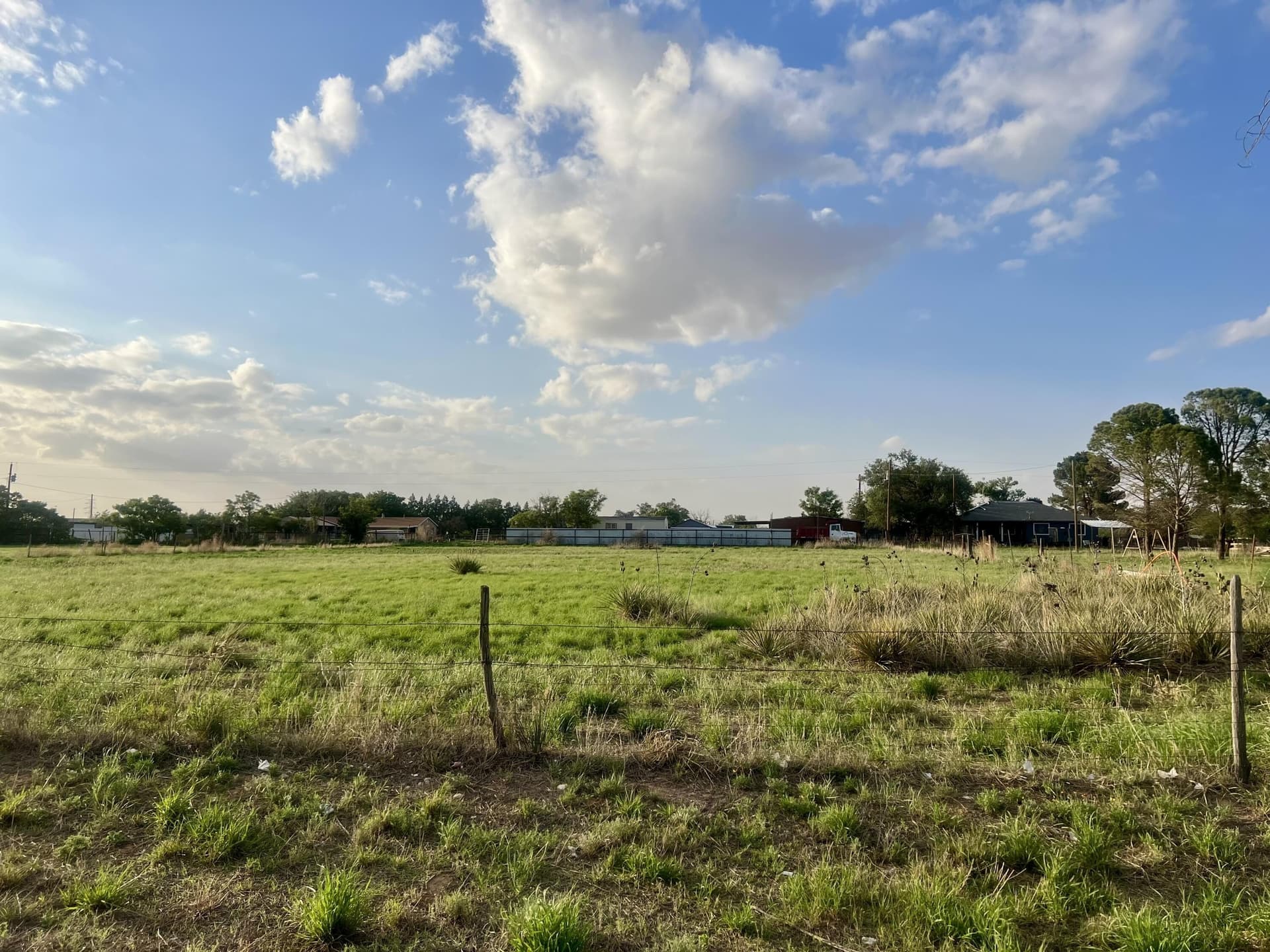 2 acres in Lubbock County gallery image 2