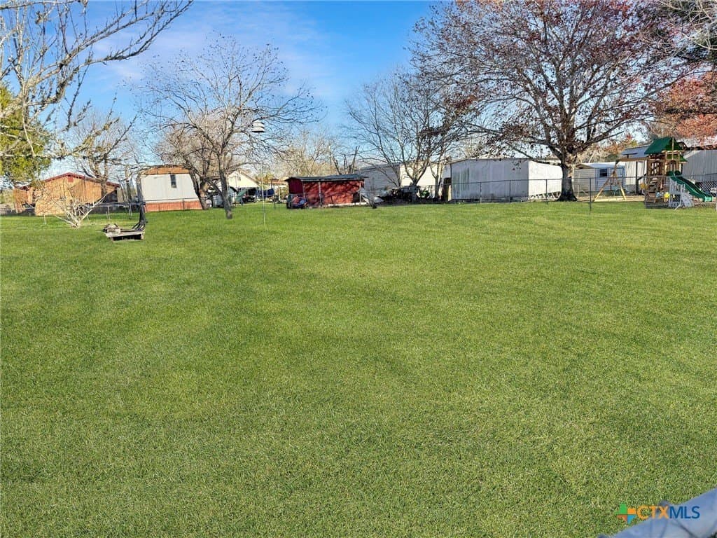 0.25 acres in Fayette County gallery image 3