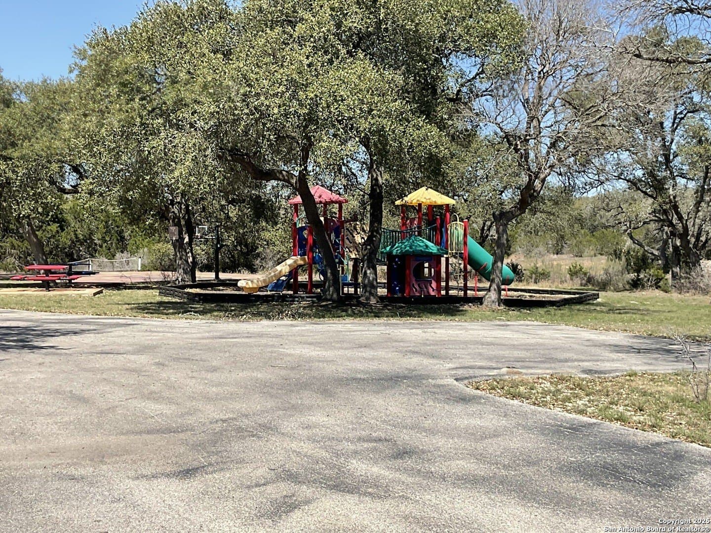 1.33 acres in Comal County - photo 11