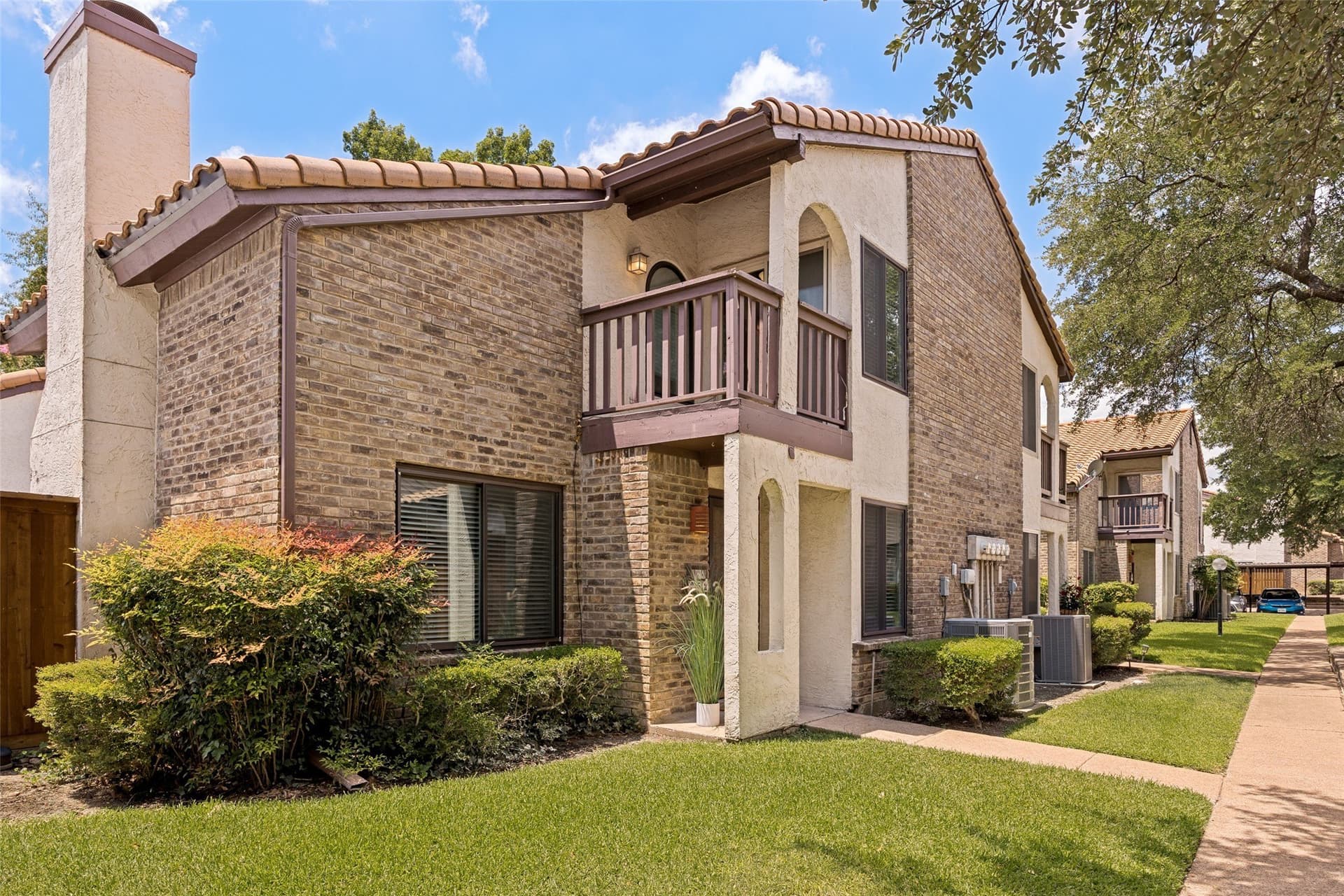 10.63 acres in Dallas County