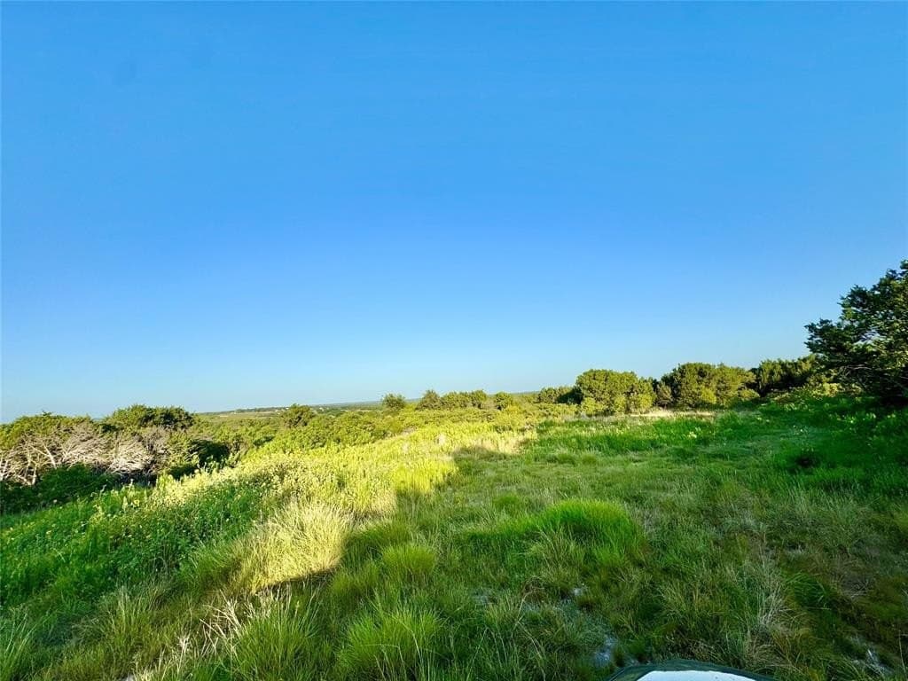 2.2 acres in Somervell County