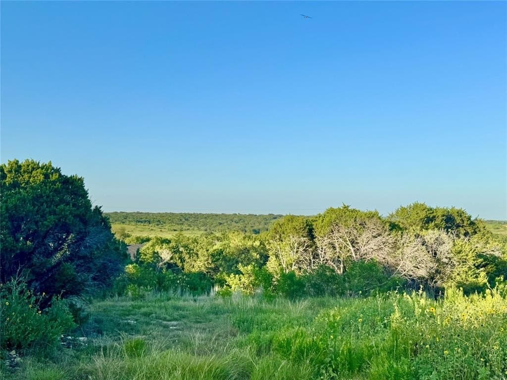 2.2 acres in Somervell County gallery image 3