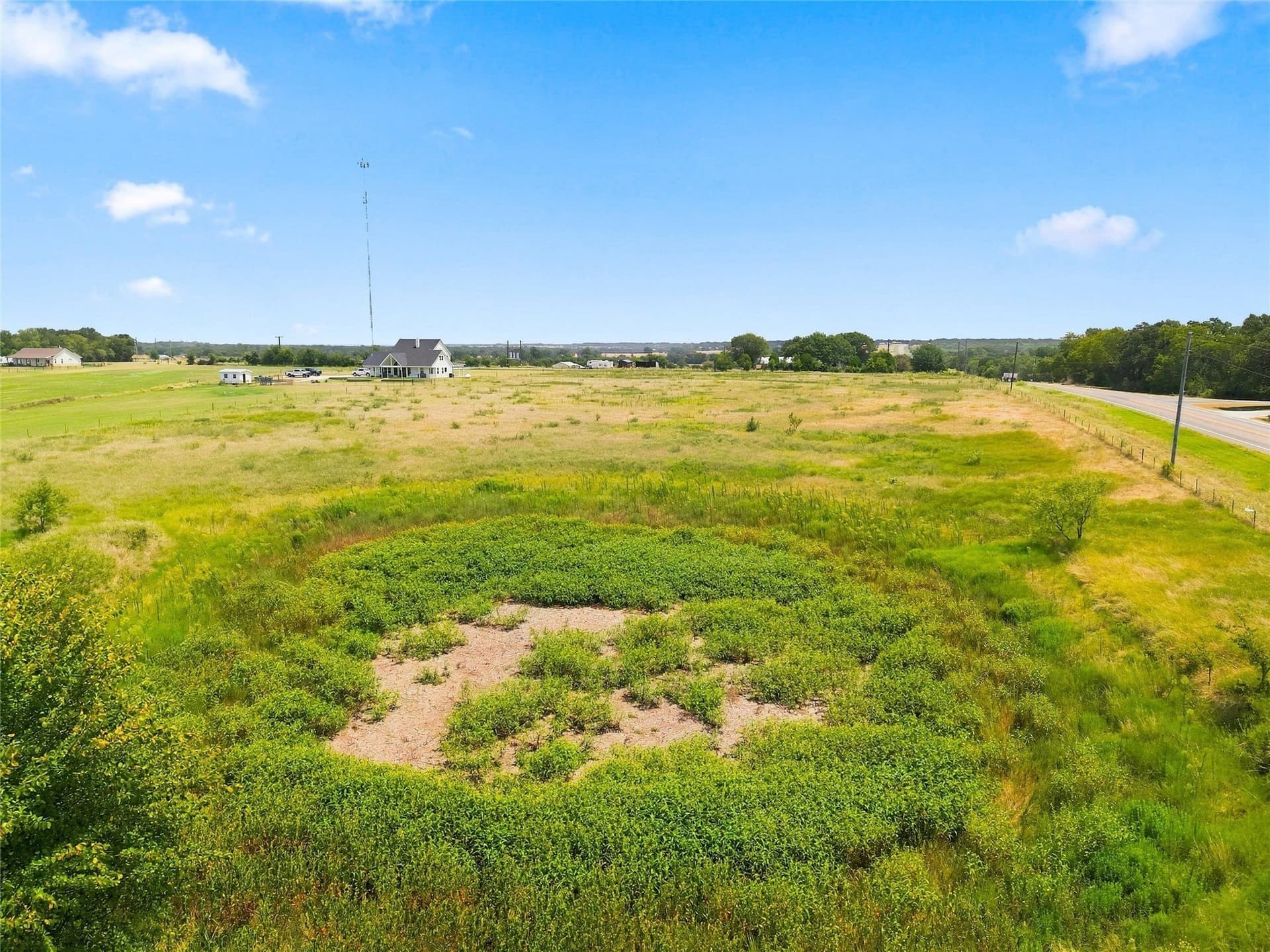 7.81 acres in McLennan County - photo 4