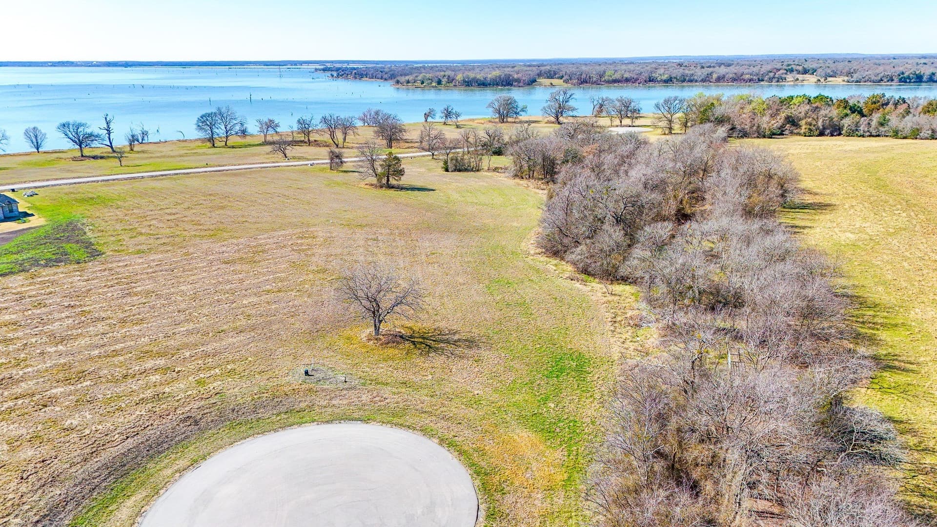 1.01 acres in Navarro County - photo 12