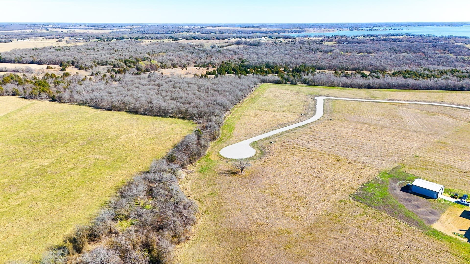 1.01 acres in Navarro County - photo 8