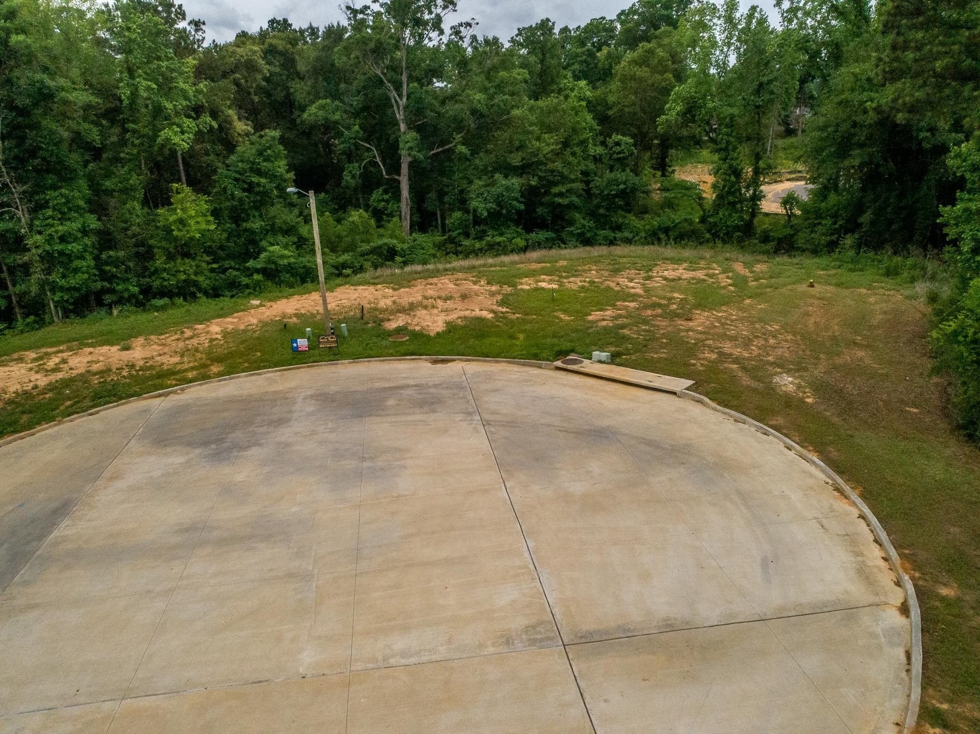 1.6 acres in Gregg County gallery image 3