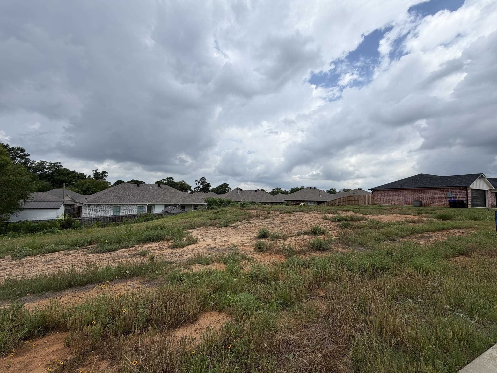 1.6 acres in Gregg County - photo 10