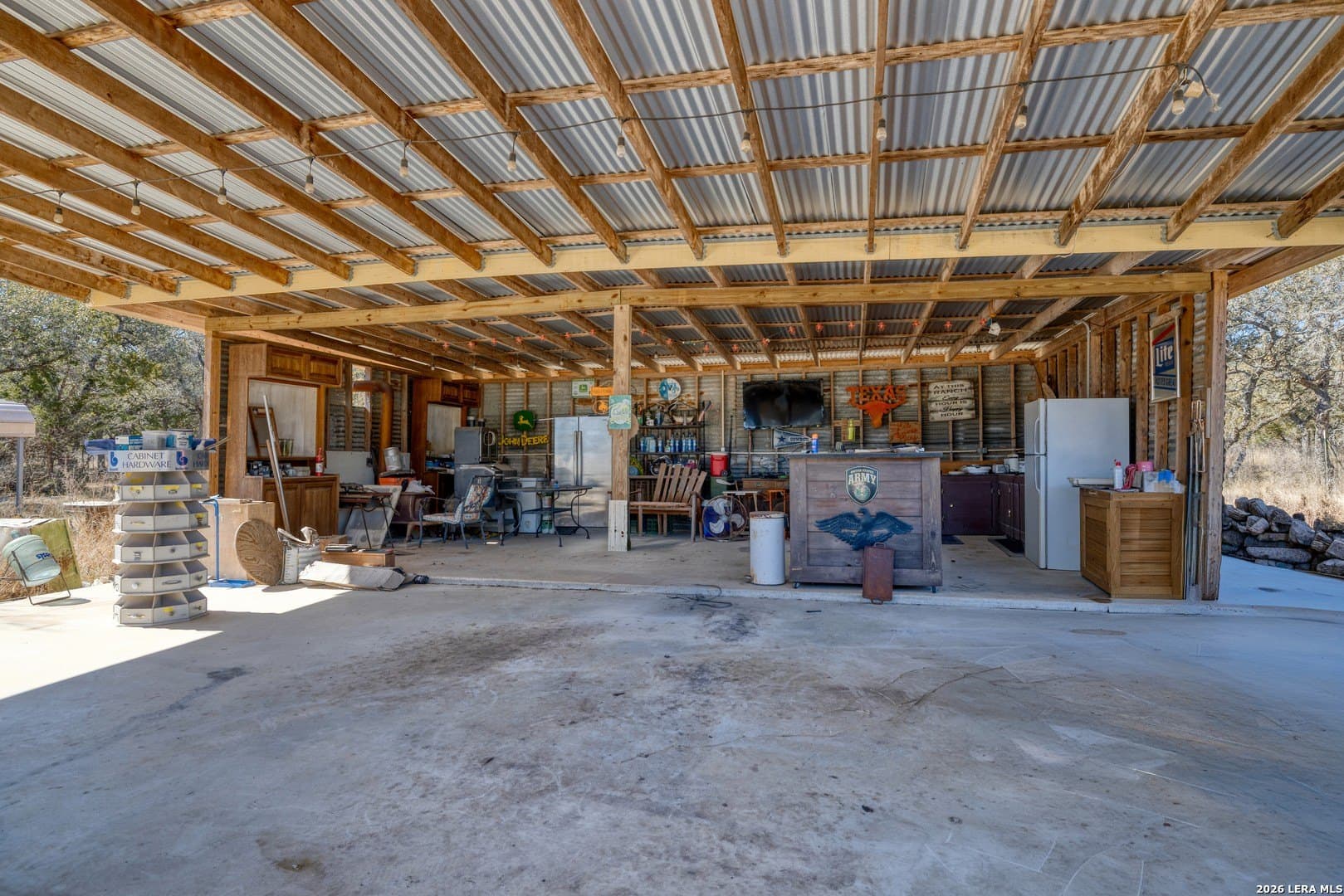 16 acres in Real County - photo 28