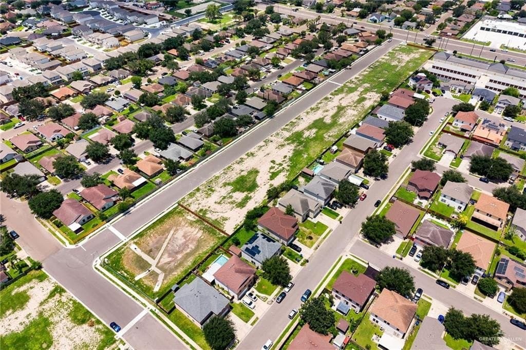 0.07 acres in Hidalgo County - photo 8
