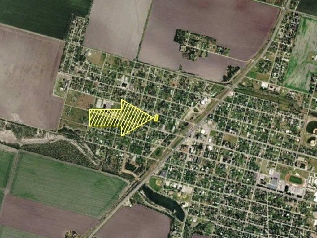 0.32 acres in Nueces County - photo 5
