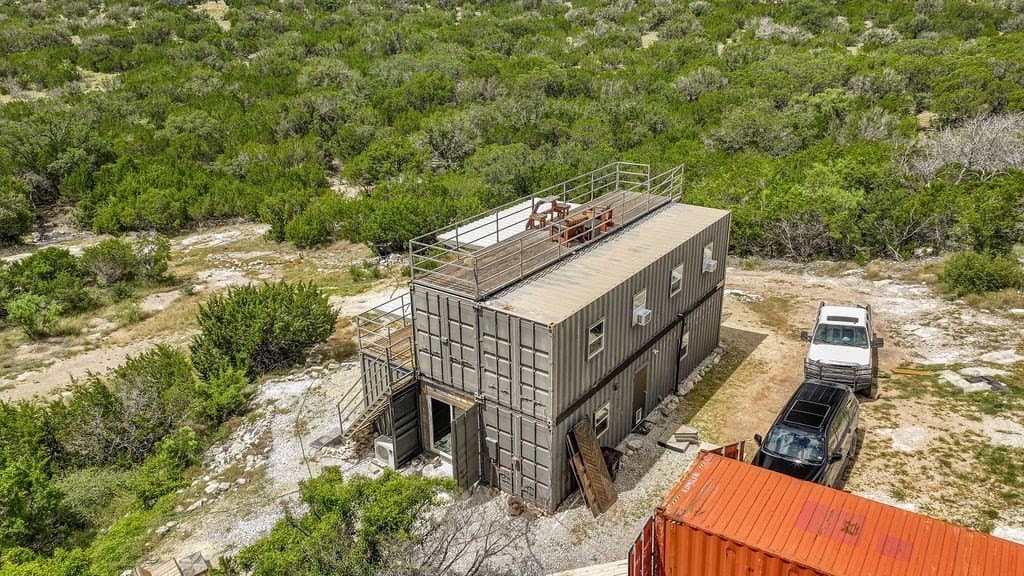 53.1 acres in Edwards County - photo 18