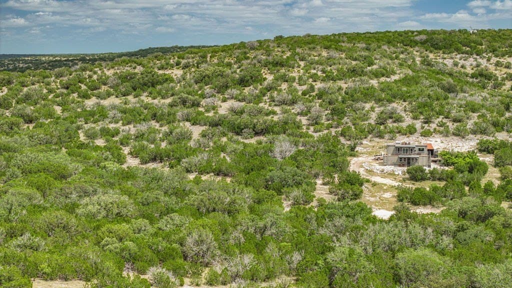 53.1 acres in Edwards County - photo 24
