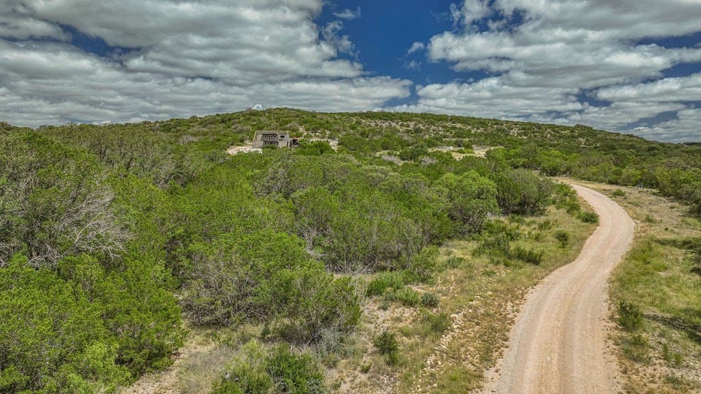 53.1 acres in Edwards County - photo 40