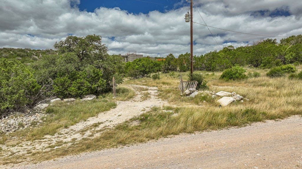 53.1 acres in Edwards County - photo 42