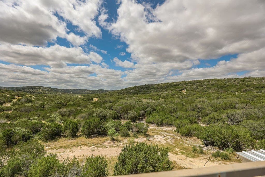 53.1 acres in Edwards County - photo 25