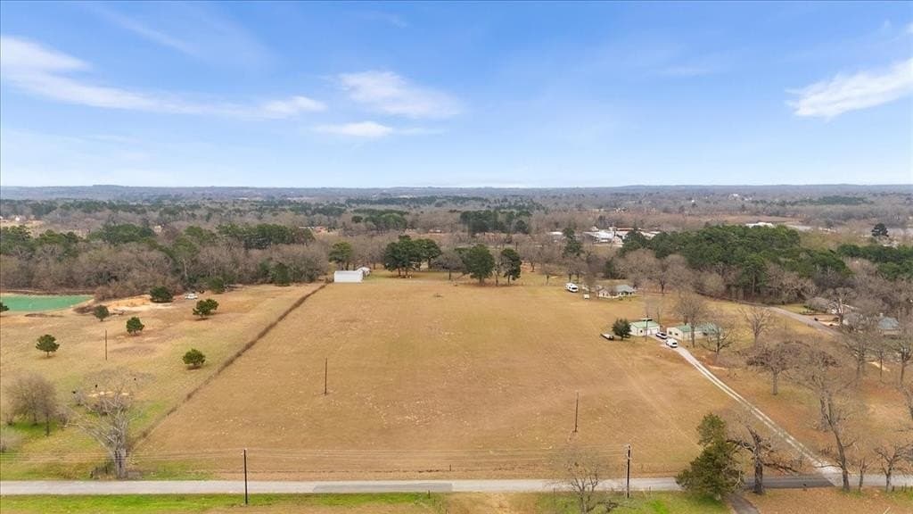 4 acres in Smith County