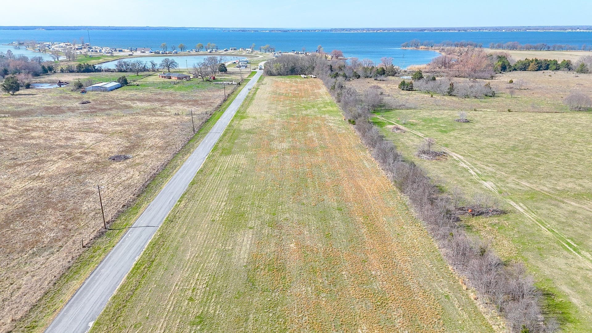 1 acres in Navarro County - photo 9