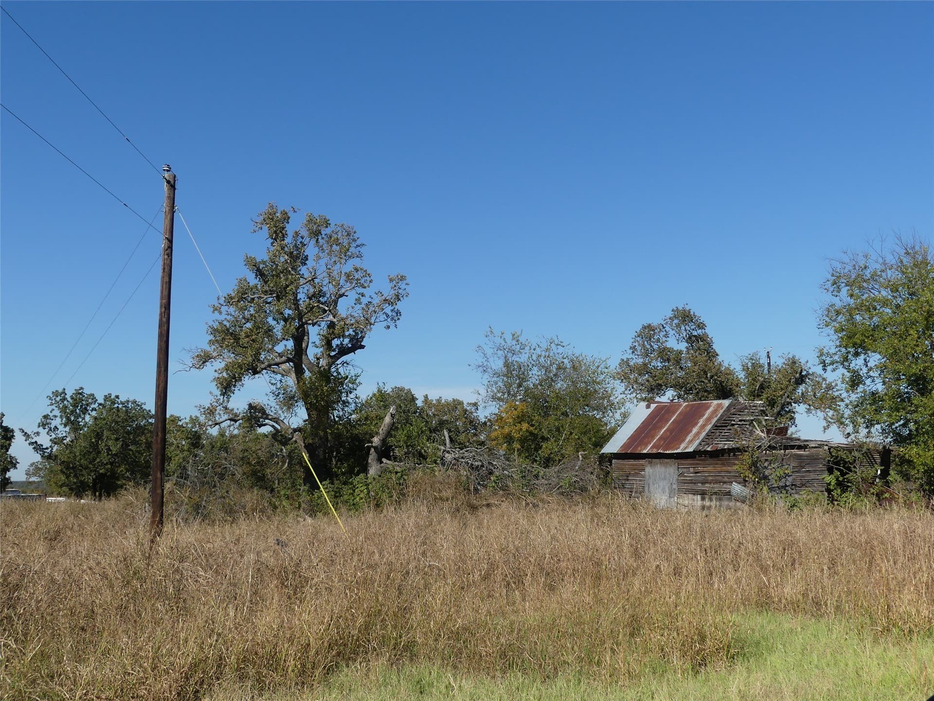 20 acres in Montague County - photo 23