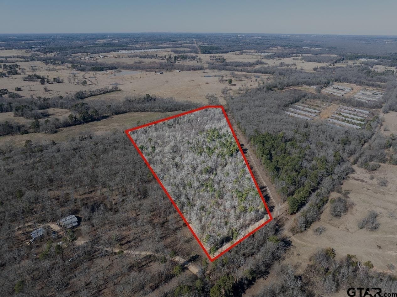 25.11 acres in Camp County
