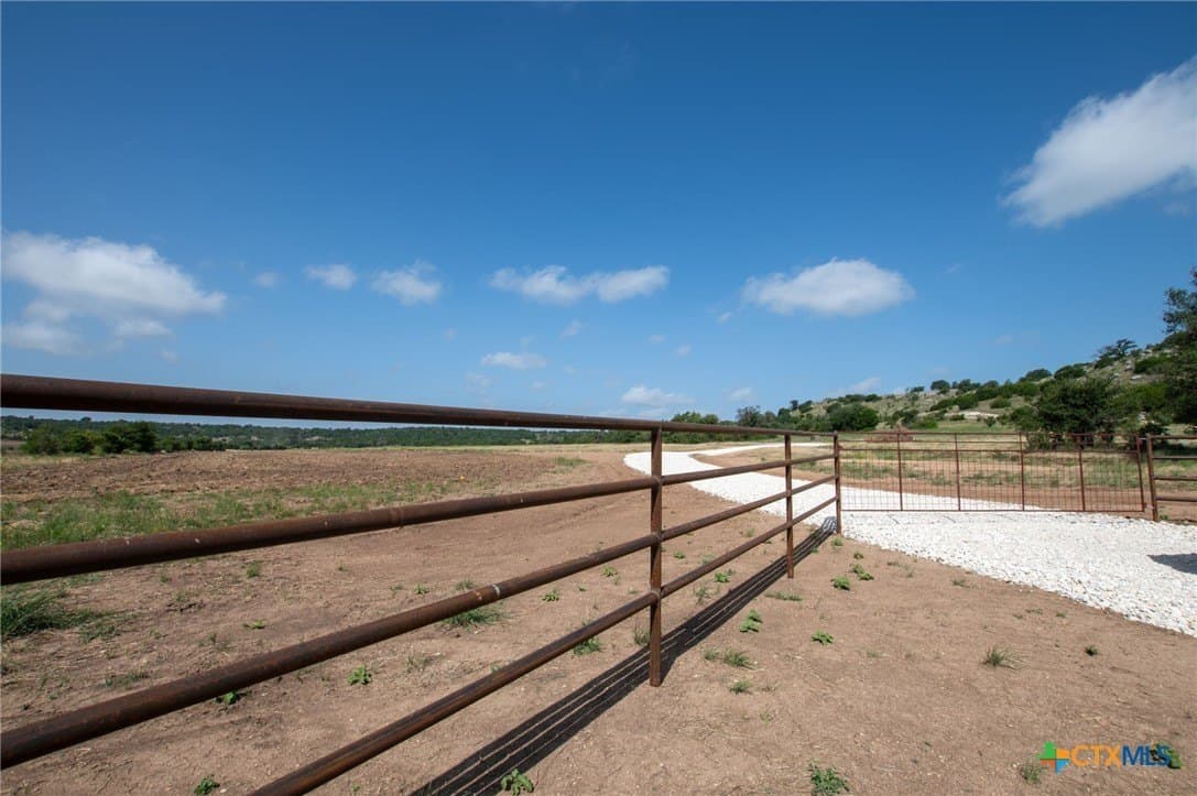 75 acres in Hamilton County gallery image 3
