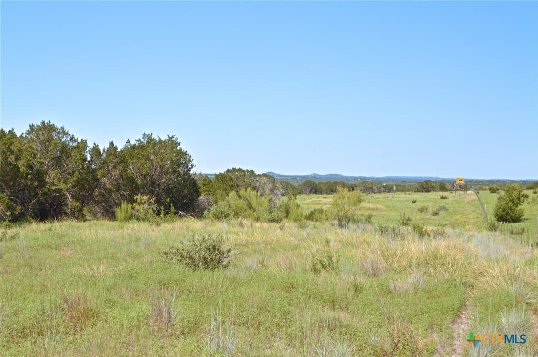 29.5 acres in Lampasas County - photo 4