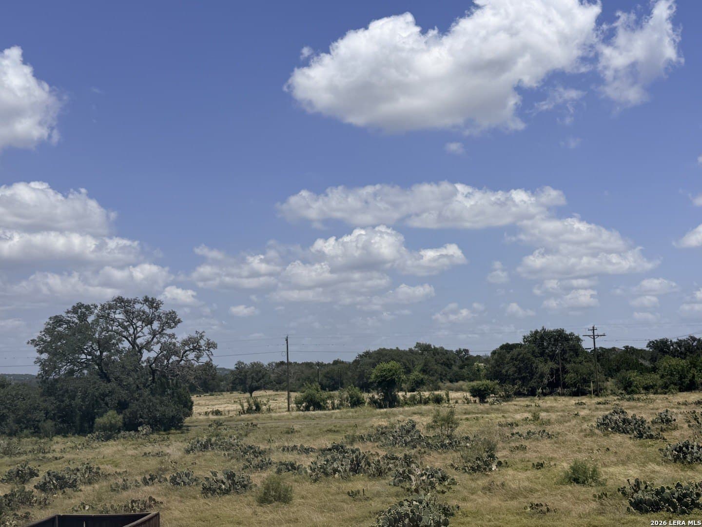 0.86 acres in Bandera County - photo 6