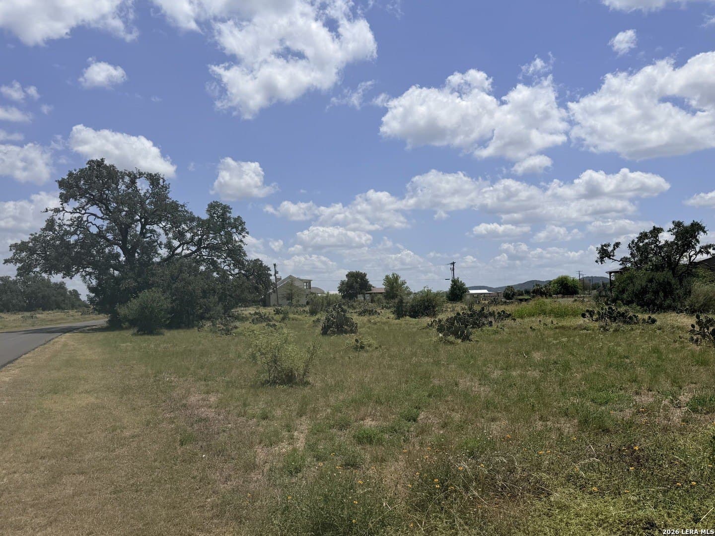 0.86 acres in Bandera County - photo 13