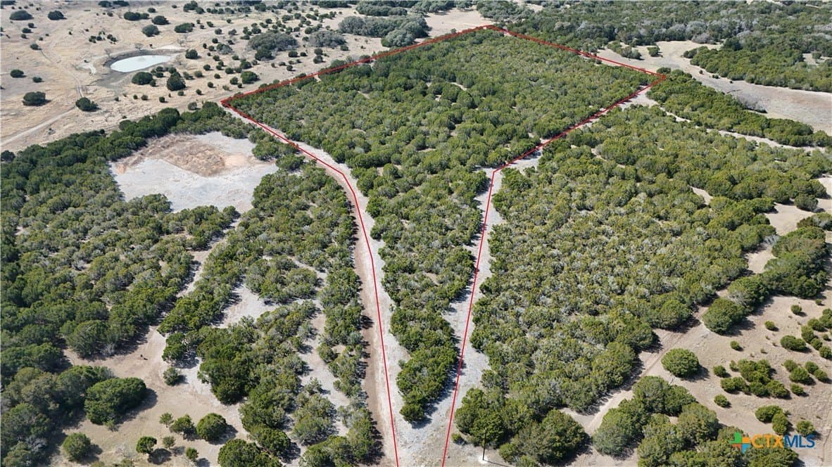15 acres in Burnet County