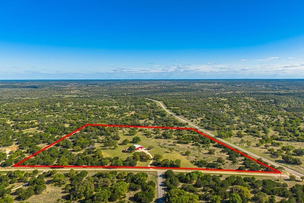 20 acres in Kerr County - photo 37