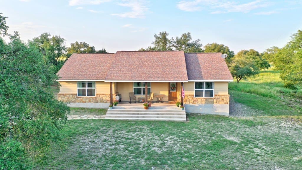 16.35 acres in Kerr County gallery image 4