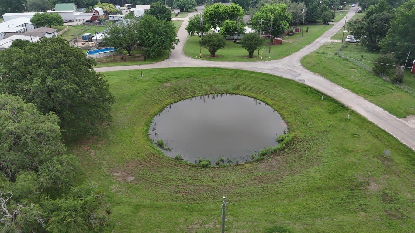 0.04 acres in Hood County - photo 15