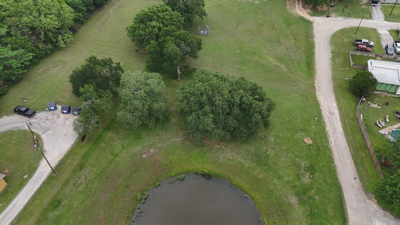 0.04 acres in Hood County - photo 19