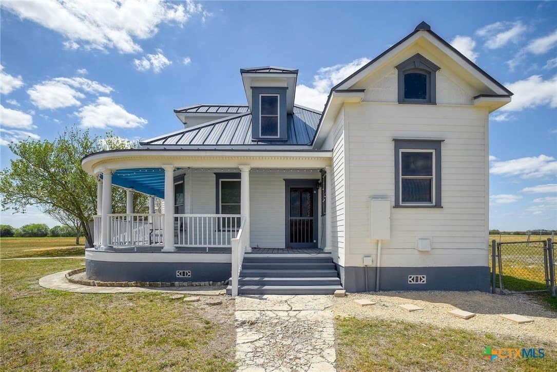 36.87 acres in Lavaca County gallery image 4