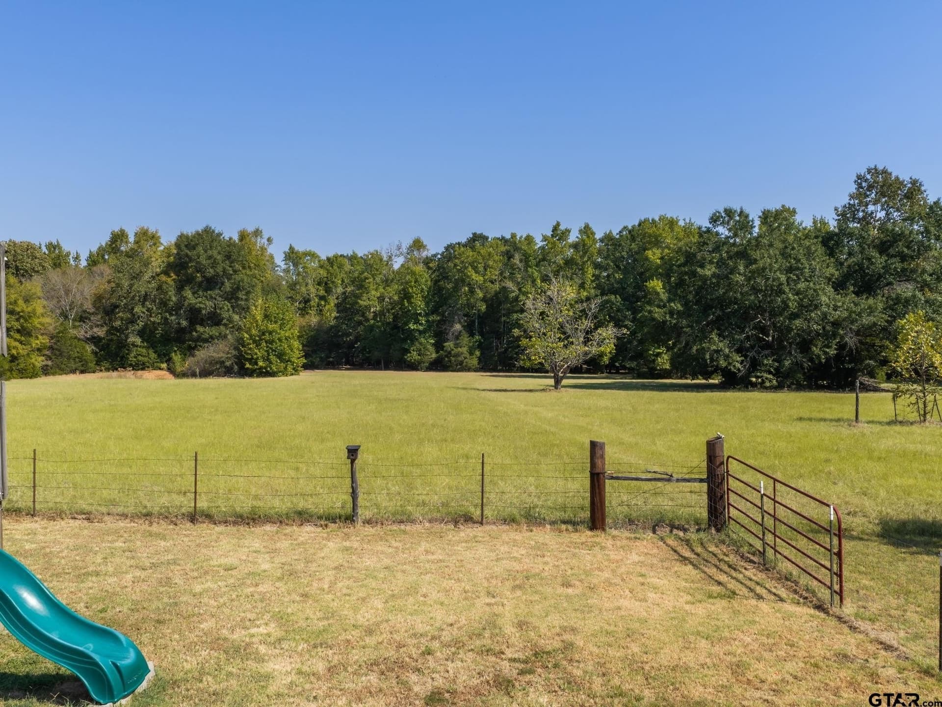 21.81 acres in Henderson County - photo 34