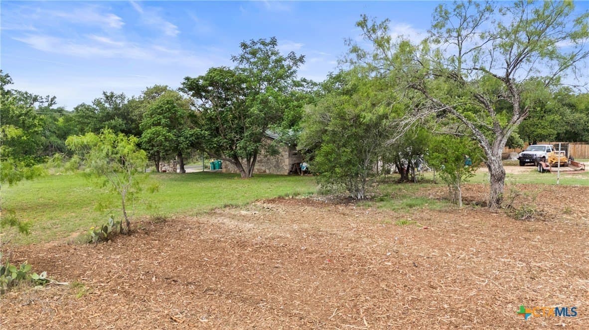 0.23 acres in Burnet County - photo 4