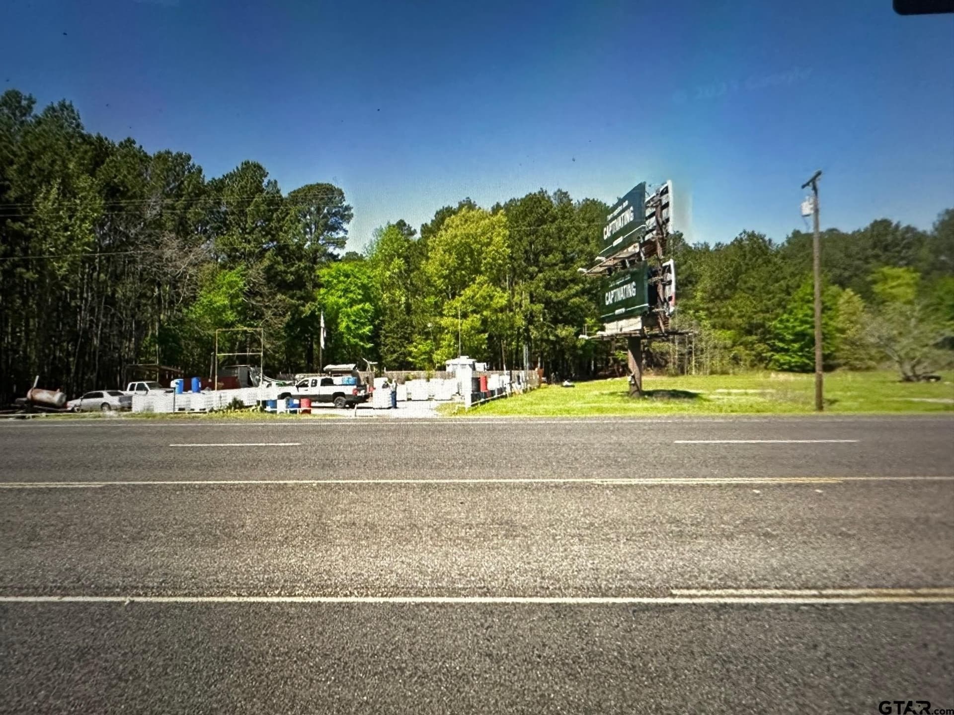 0.7 acres in Smith County gallery image 2