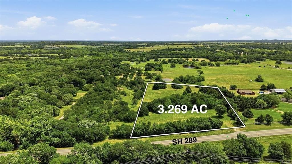 3.27 acres in Grayson County featured view