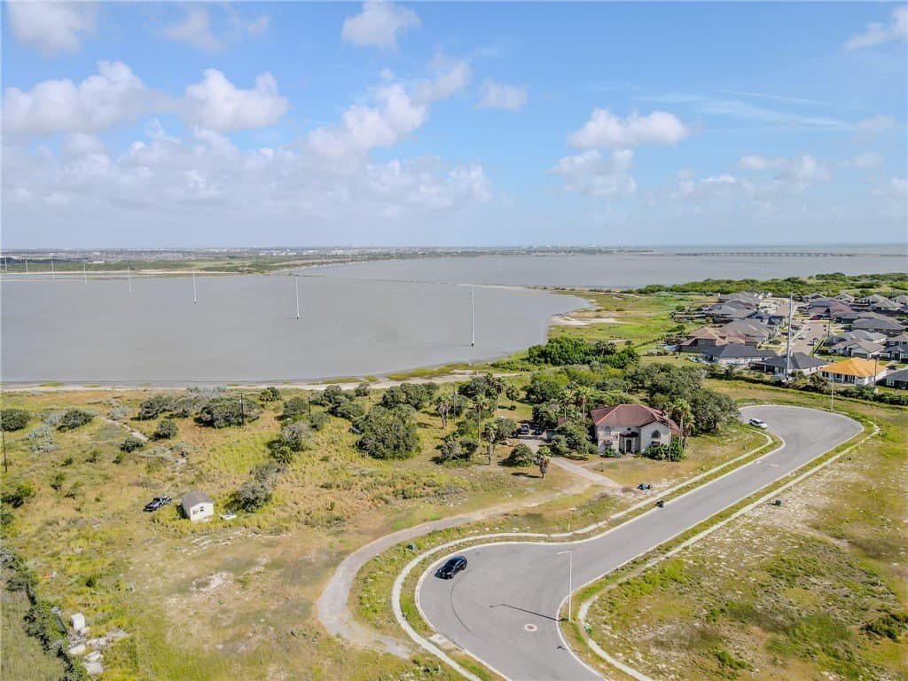 1.21 acres in Nueces County - photo 4