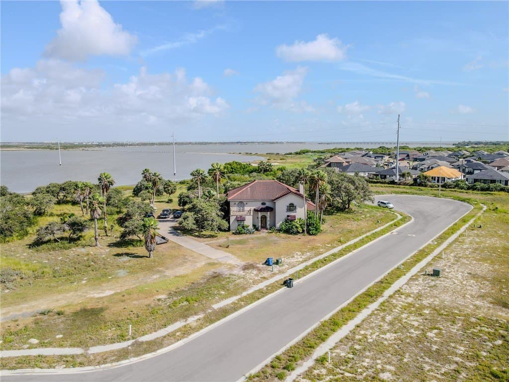 1.21 acres in Nueces County - photo 5