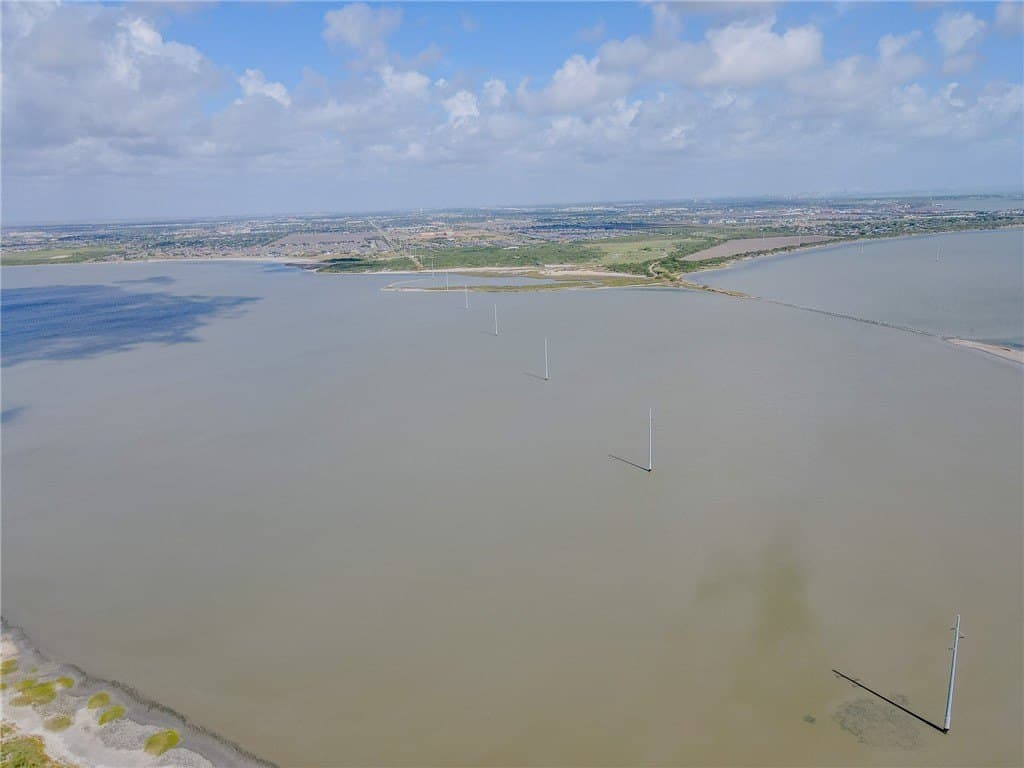 1.21 acres in Nueces County - photo 3