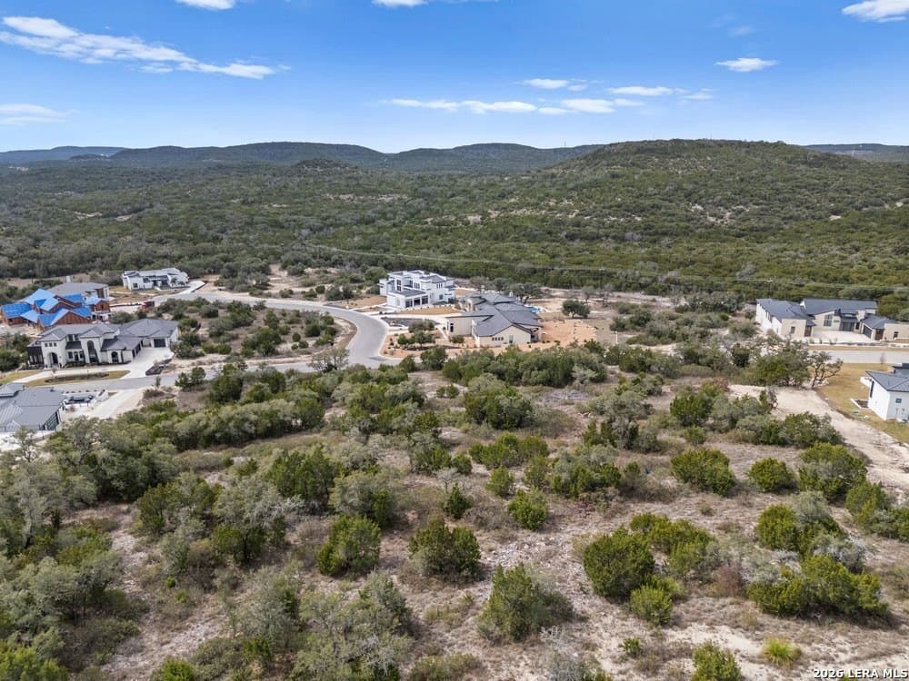 0.9 acres in Bexar County gallery image 4